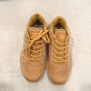 APL Techloom Pro trainers!